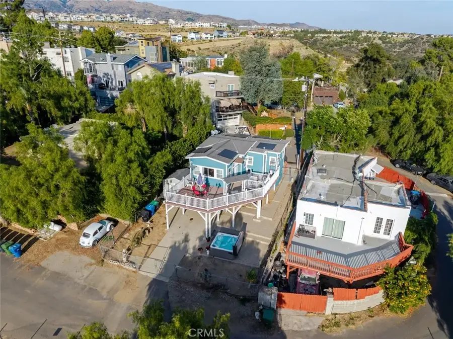 21410 Wahoo Trail, Chatsworth, CA 91311 - Image #3