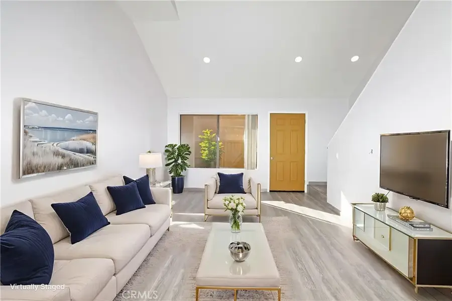 435 W 9th #F5, Upland, CA 91786 - Image #2