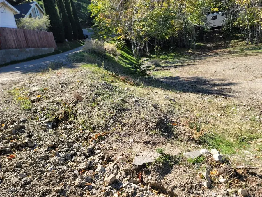 227 East End, Frazier Park, CA 93225 - Image #2