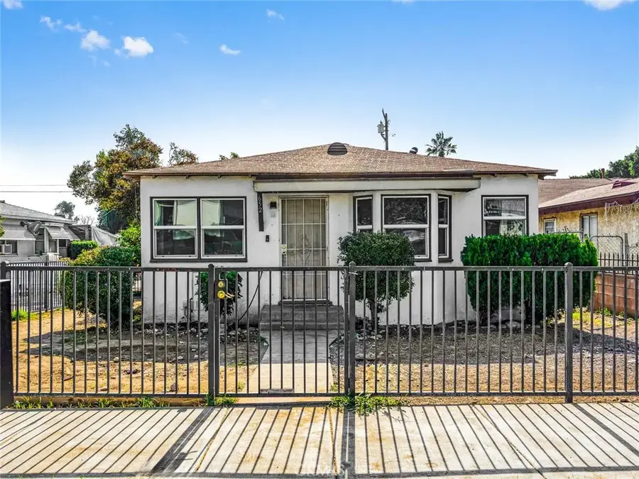 652 Lincoln Avenue, Pomona, CA 91767 - Image #2