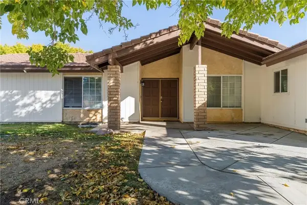 44170 Halcom, Lancaster, CA 93536