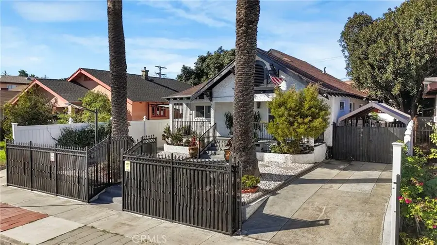 919 W 49th, Los Angeles, CA 90037 - Image #3