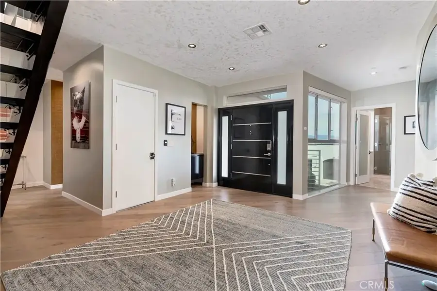 11698 Picturesque, Studio City, CA 91604 - Image #2