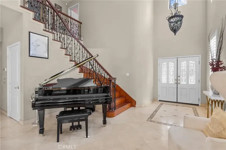 20219 Wynfreed, Porter Ranch, CA 91326 - Image #3