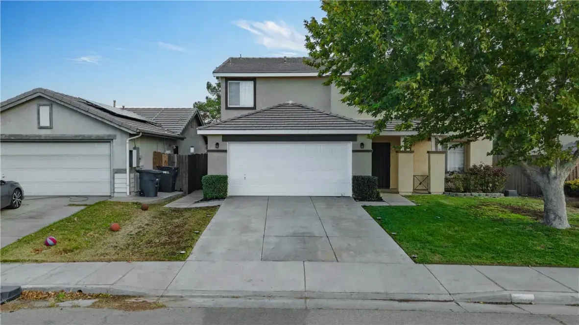 2136 Westpark Drive, Rosamond, CA 93560 - Image #1