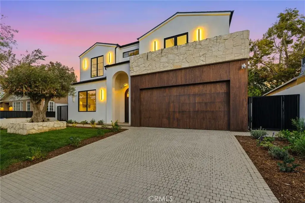 16782 Otsego, Encino, CA 91436 - Image #1