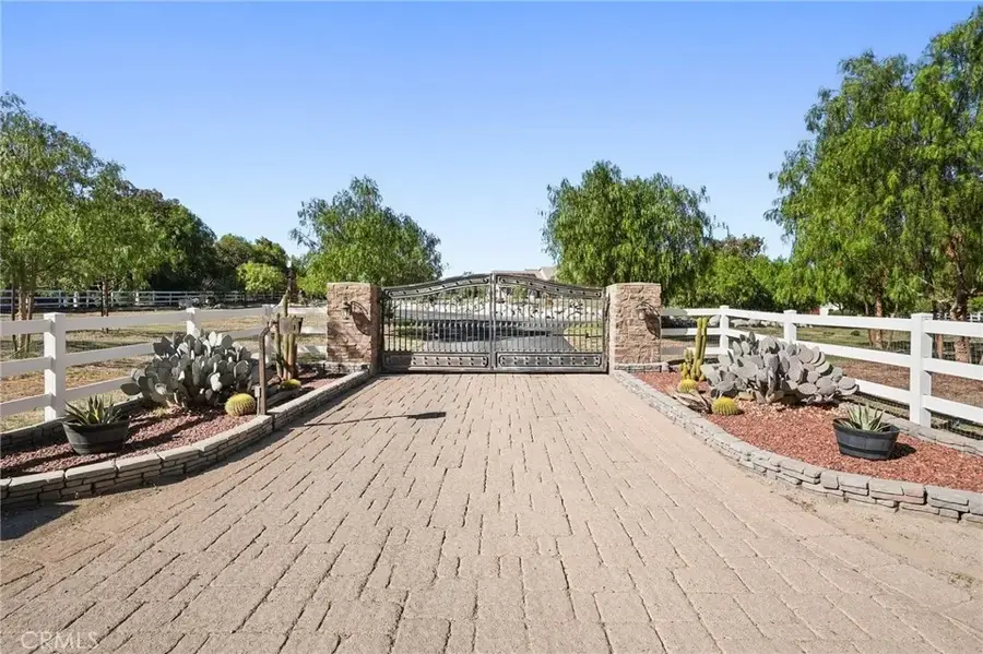 32852 Agua Dulce Canyon Road, Agua Dulce, CA 91390 - Image #3