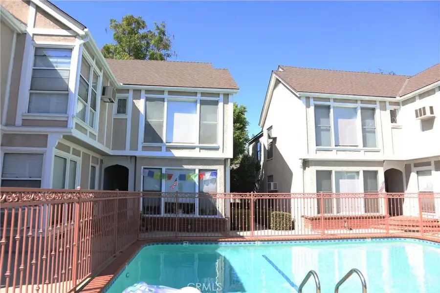 11747 Moorpark, Studio City, CA 91604 - Image #3