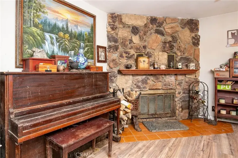 1135 E Nugent, Lancaster, CA 93535 - Image #3