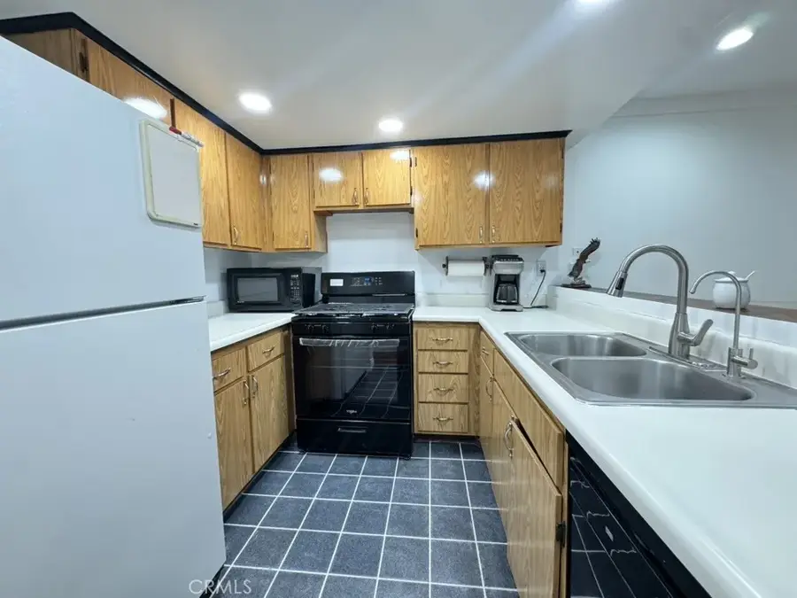 18209 Sierra Hwy #82, Canyon Country, CA 91351 - Image #3