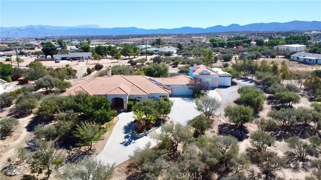 10234 Clover Drive, Hesperia, CA 92344 - Image #1