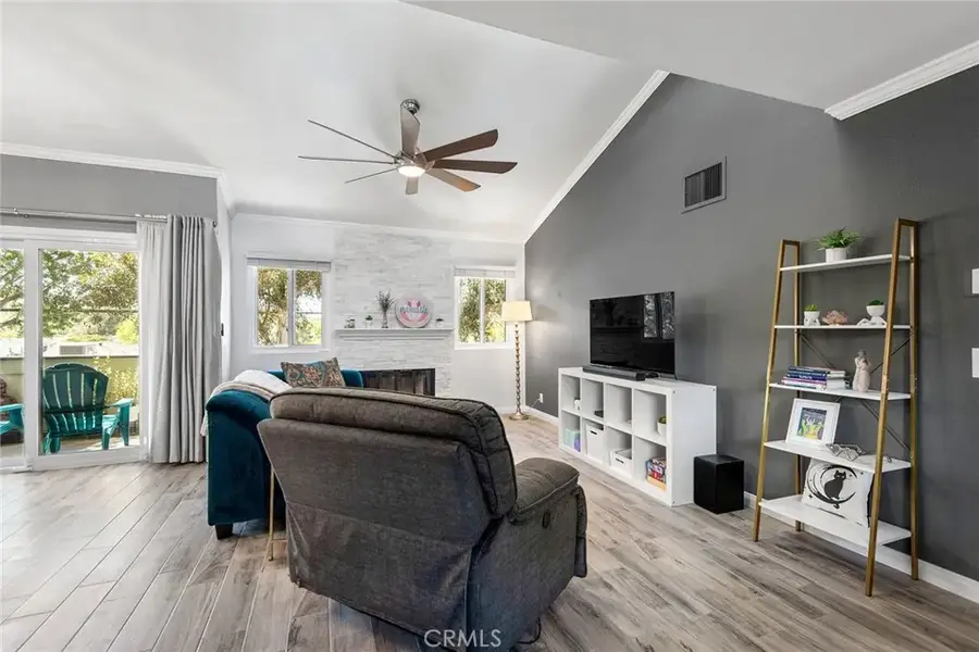 6458 Twin Circle Lane 3, Simi Valley, CA 93063 - Image #3