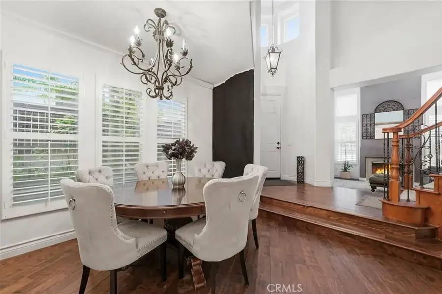 28649 Silverking, Saugus, CA 91390 - Image #3