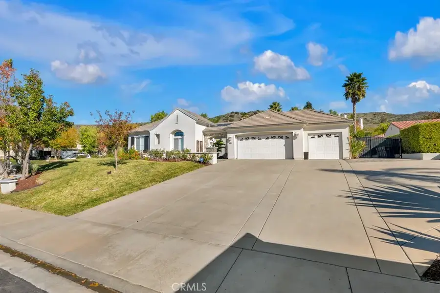 5853 Spirit Lake Court, Simi Valley, CA 93063 - Image #3