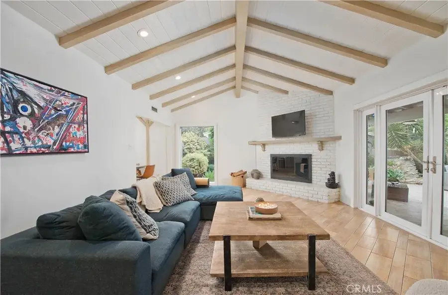 4719 Tyrone, Sherman Oaks, CA 91423 - Image #2