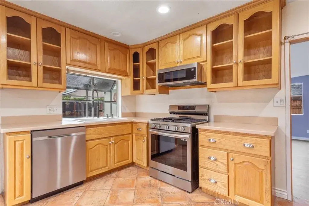 5847 Texhoma Ave, Encino, CA 91316 - Image #1