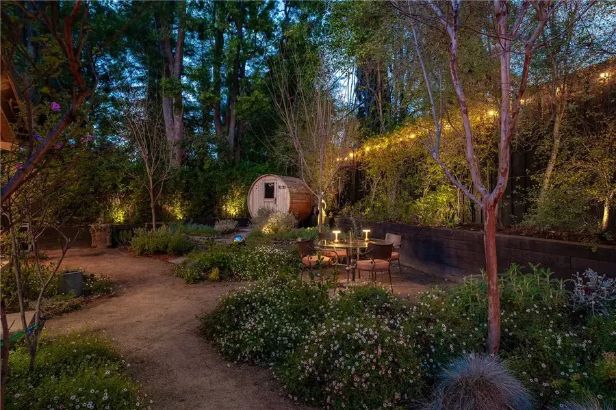 4642 Santa Lucia Drive, Woodland Hills, CA 91364 - #2