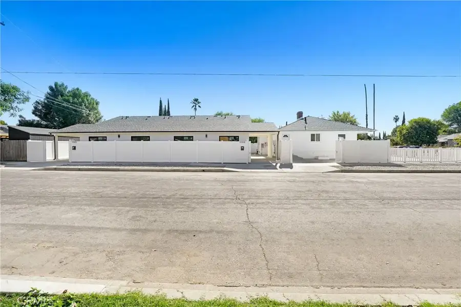 7454 Gaviota Avenue, Van Nuys, CA 91406 - Image #2
