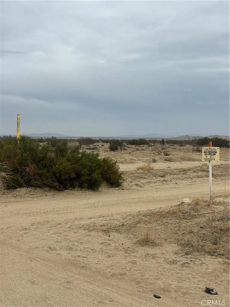 0 Ste/vic, Lake Los Angeles, CA 93591 - Image #1