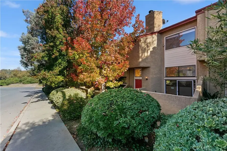 28156 Driver Avenue #5, Agoura Hills, CA 91301 - Image #2