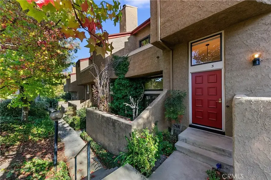 28156 Driver Avenue #5, Agoura Hills, CA 91301 - Image #3