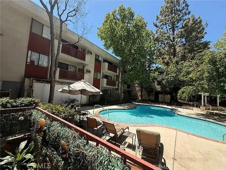 20234 Cantara, Winnetka, CA 91306 - Image #1