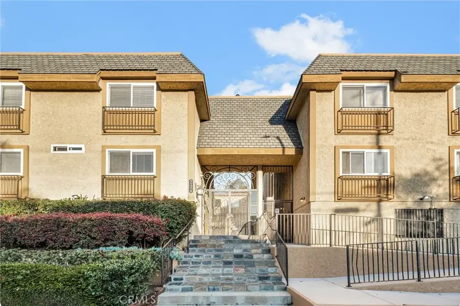 5224 Denny Avenue #209, North Hollywood, CA 91601 - Image #2