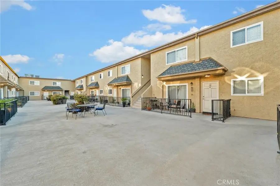 5224 Denny Avenue #209, North Hollywood, CA 91601 - Image #3