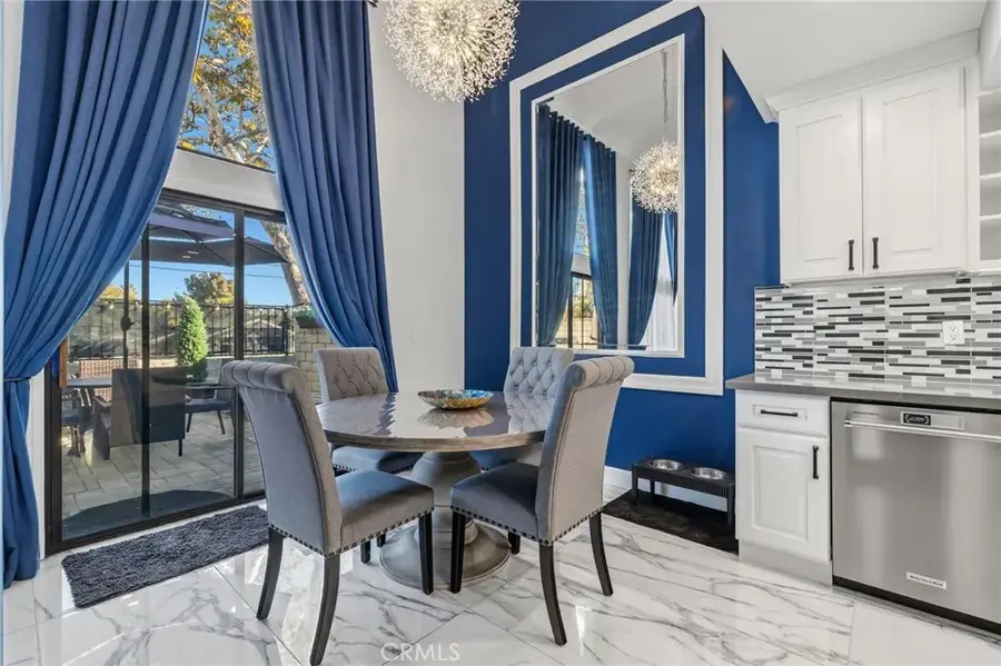 25136 Marci Way, Valencia, CA 91355 - Image #2