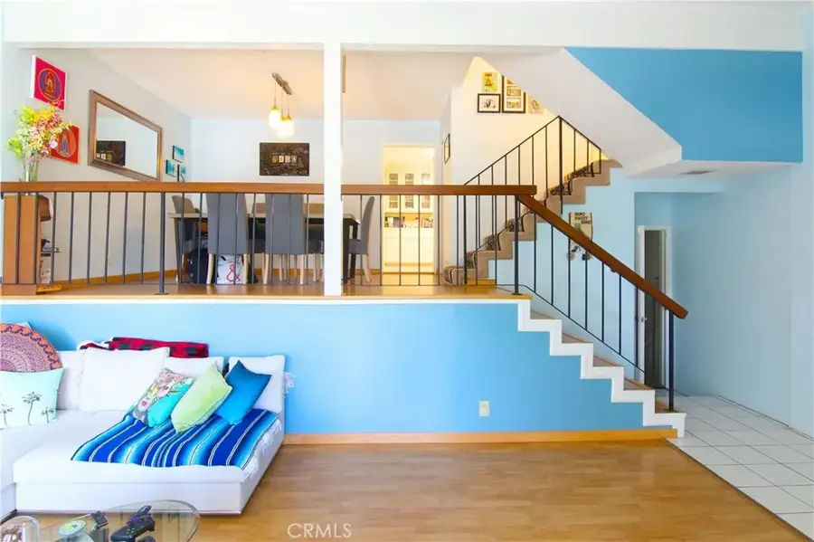 18425 Saticoy Street #4, Reseda, CA 91335 - Image #3