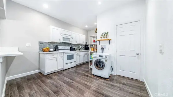 217 Columbia Place, Los Angeles, CA 90026