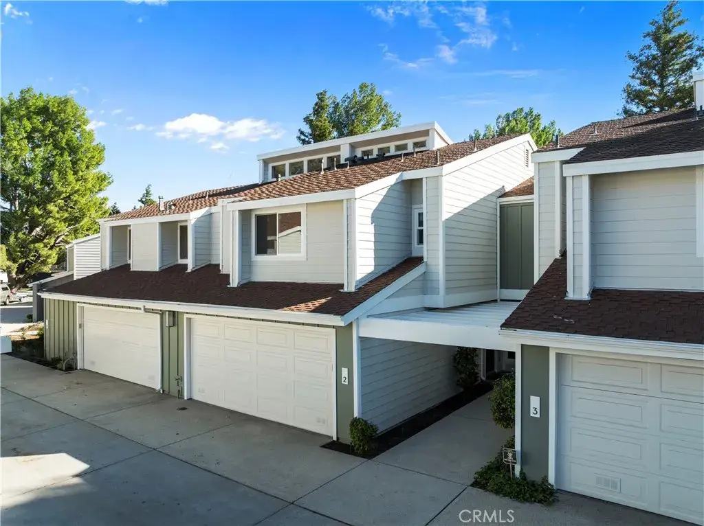 10061 Melinda Way #2, Northridge, CA 91325 - Image #1