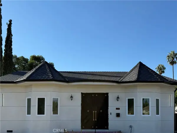 8149 Saint Clair Avenue, North Hollywood, CA 91605