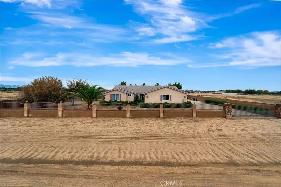 8347 W Avenue D10, Lancaster, CA 93536 - #2