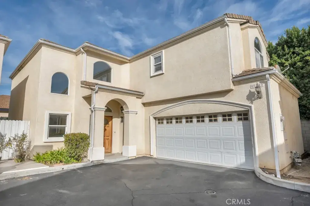 17743 Merridy Street, Northridge, CA 91325 - Image #1