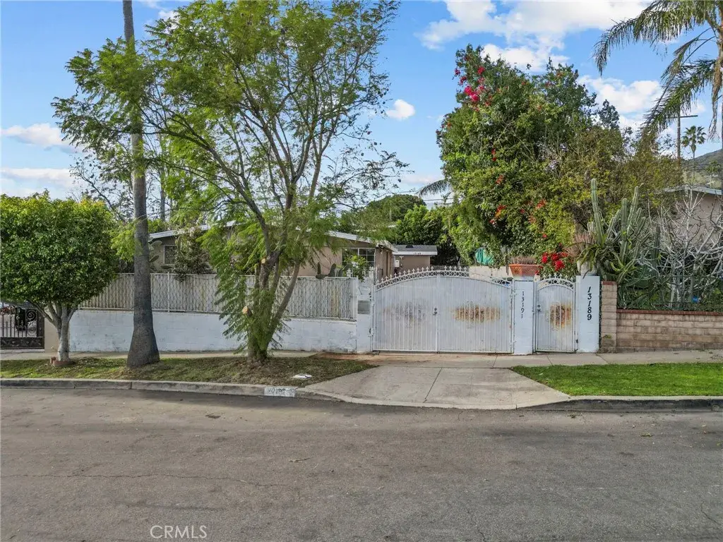 13191 Herron Street, Sylmar, CA 91342 - #1
