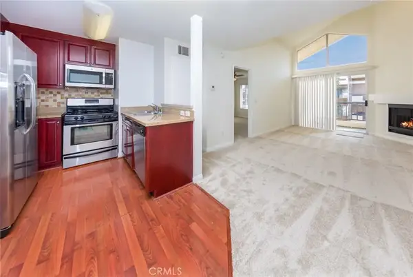 5545 Canoga Avenue #320, Woodland Hills, CA 91367