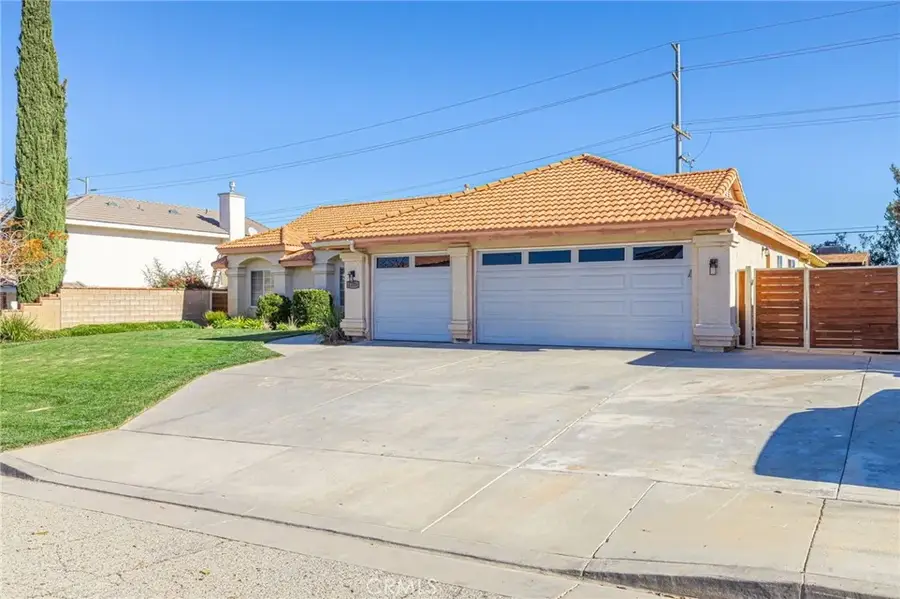 42067 Jenny Lane, Lancaster, CA 93536 - Image #3
