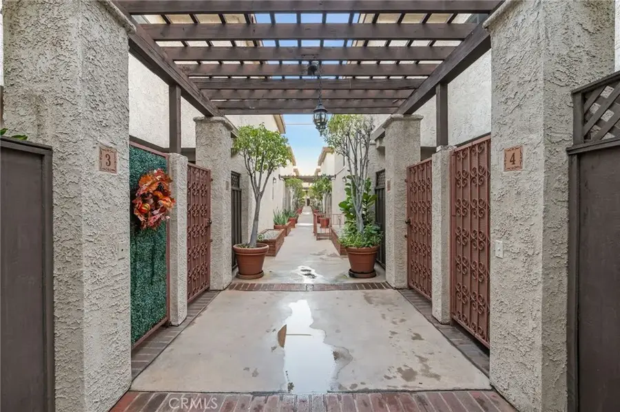 9210 Van Nuys Boulevard #14, Panorama City, CA 91402 - Image #3