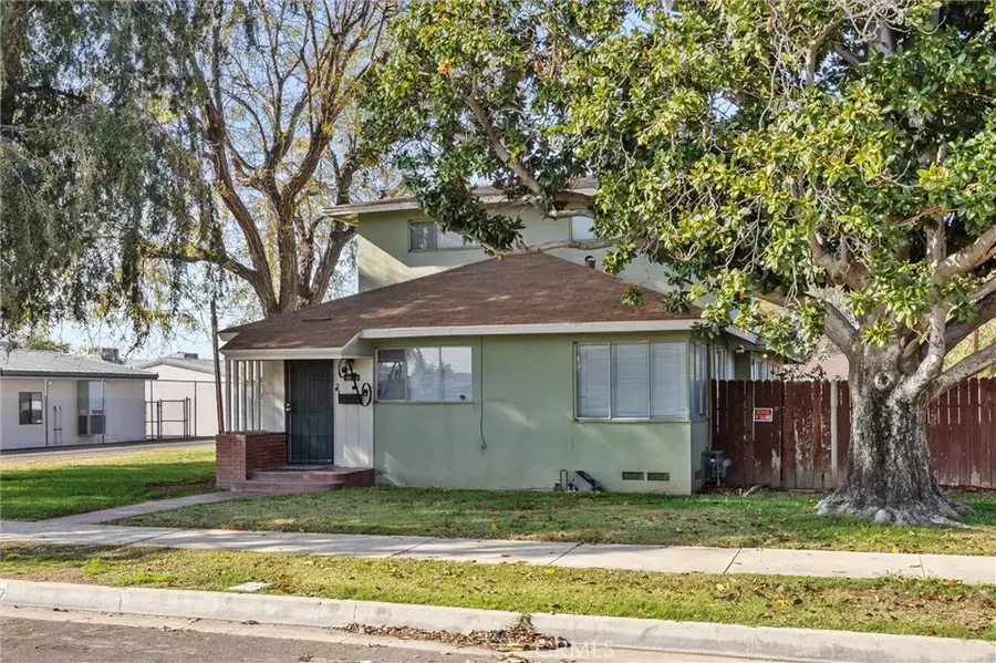1017 Paloma St, Bakersfield, CA 93304 - Image #2