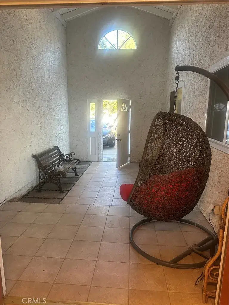 13450 Lochrin Lane, Sylmar, CA 91342 - Image #3