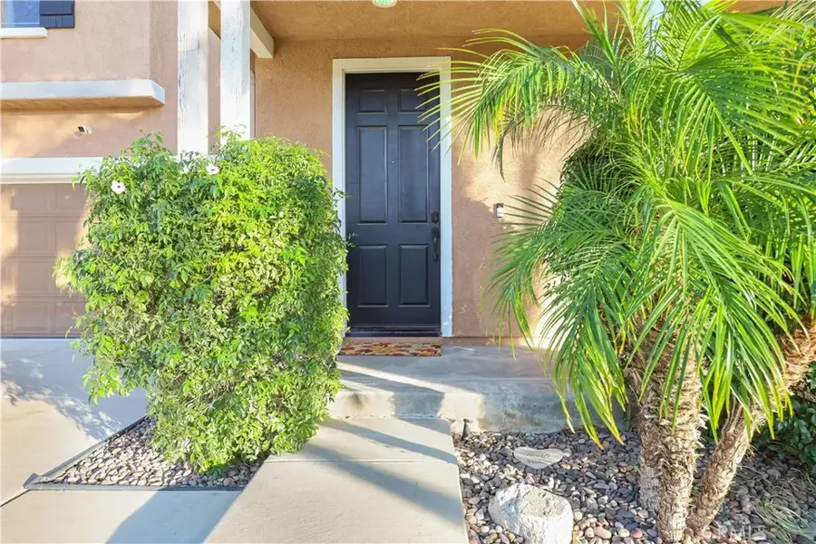 29724 Castlebury, Castaic, CA 91384 - Image #2