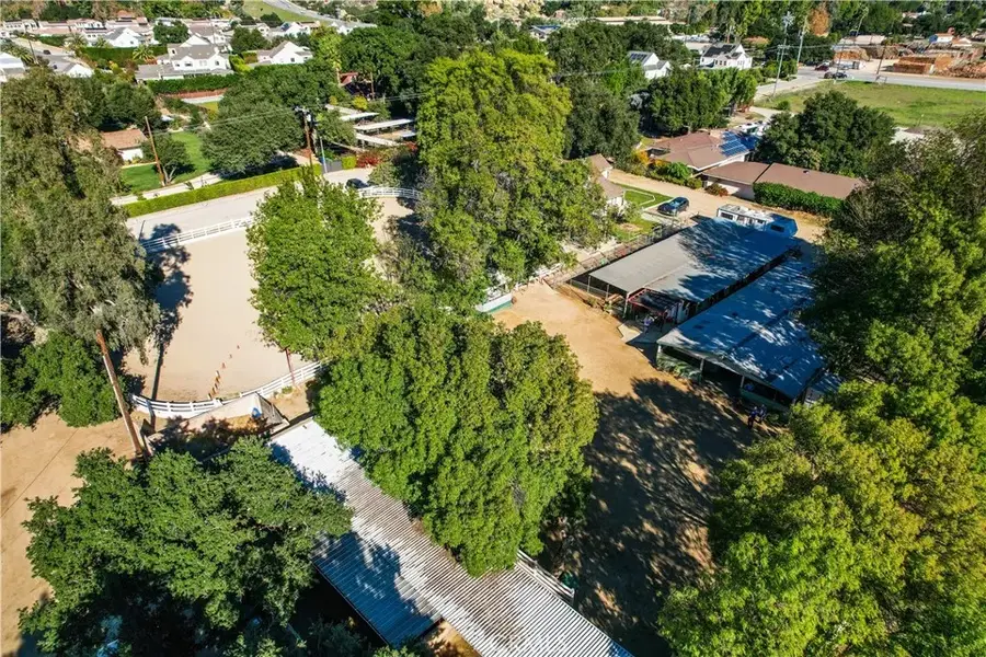 22050 Tulsa, Chatsworth, CA 91311 - Image #3