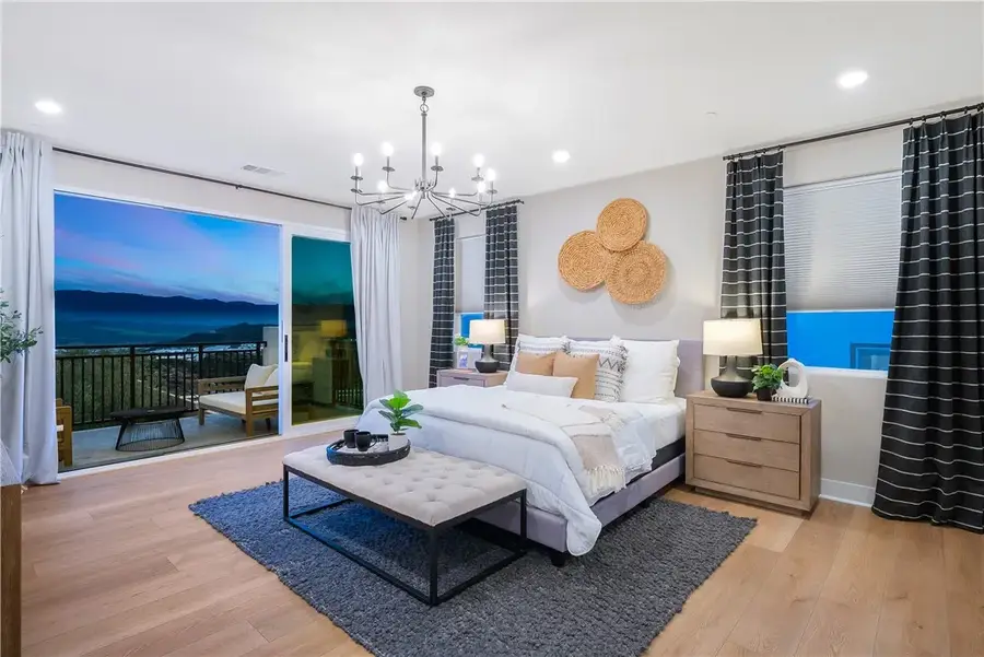 28414 Old Springs, Castaic, CA 91384 - Image #2