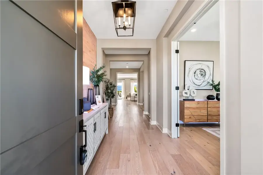 28414 Old Springs, Castaic, CA 91384 - Image #3