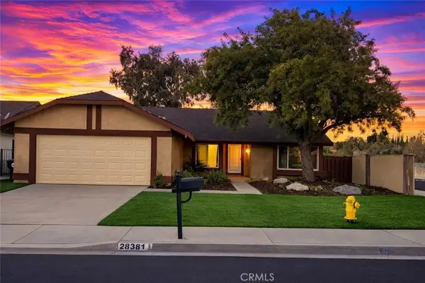 28381 Robin, Saugus, CA 91350