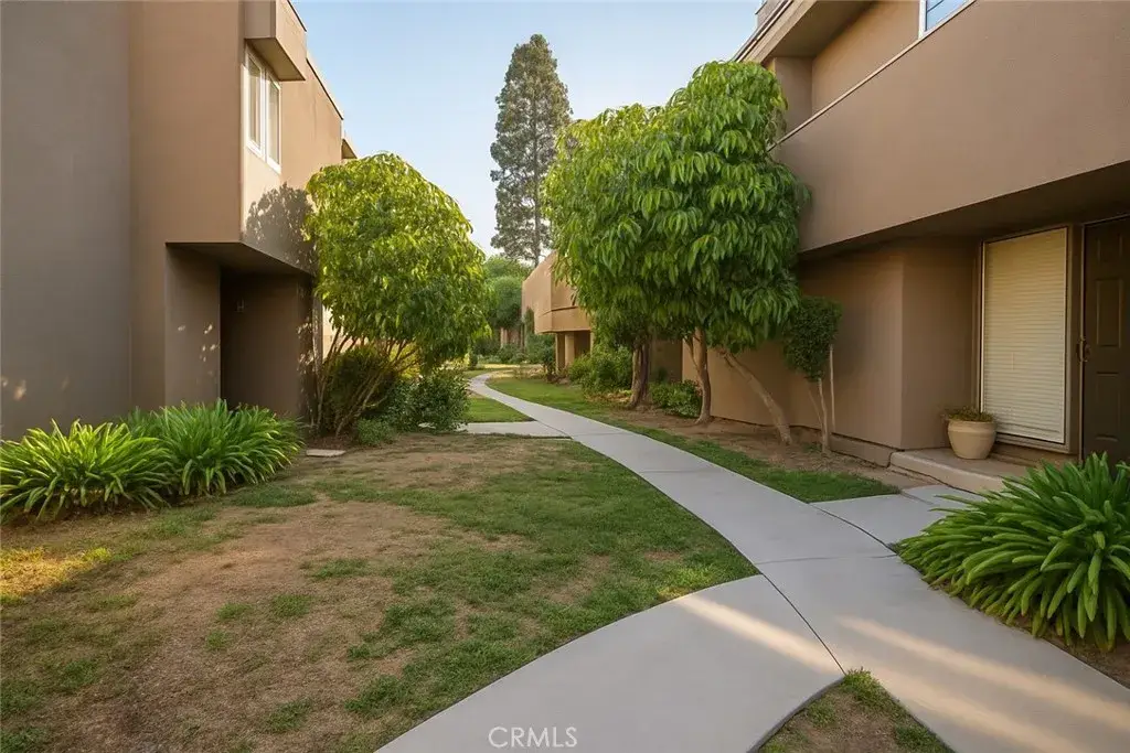 18110 Killion Street #2, Tarzana, CA 91356 - Image #1