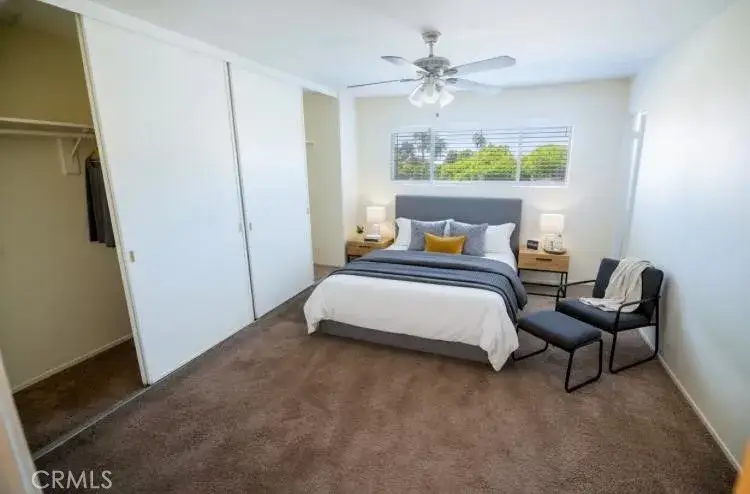 18110 Killion Street #2, Tarzana, CA 91356 - Image #3