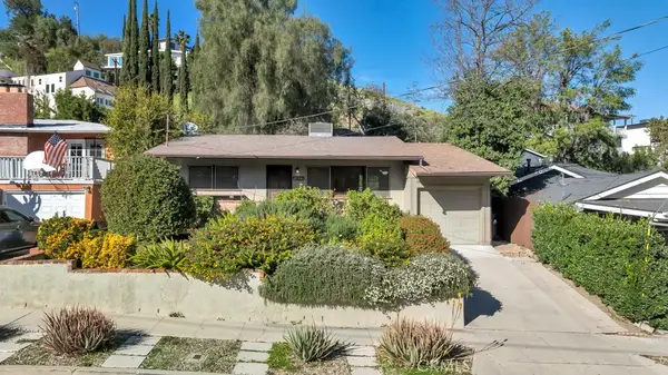 21501 Velicata Street, Woodland Hills, CA 91364