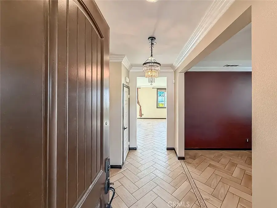 458 Edgewood Drive, Fillmore, CA 93015 - #2